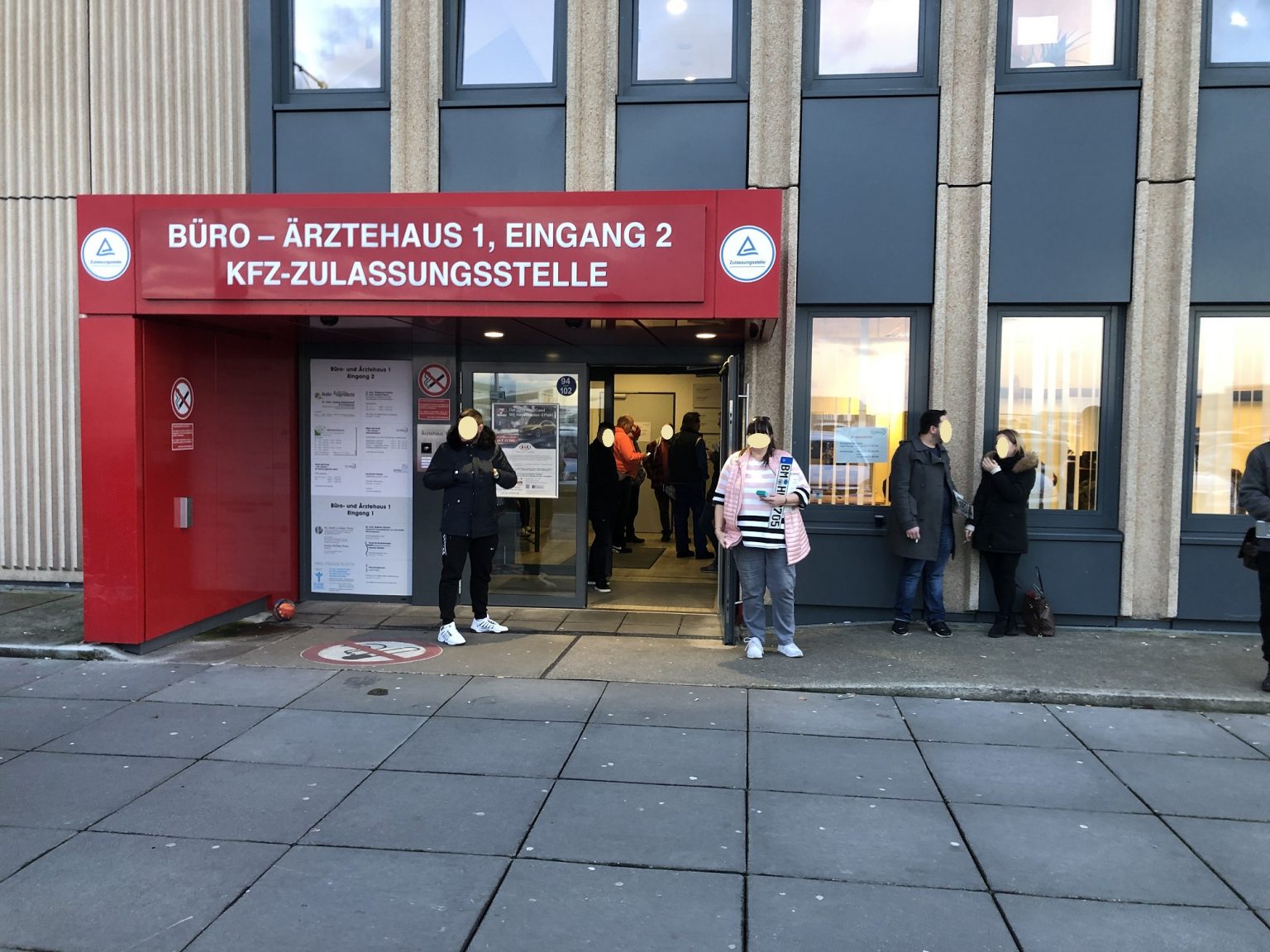 Zulassungsstelle (bearbeitet) - Unser Hürth
